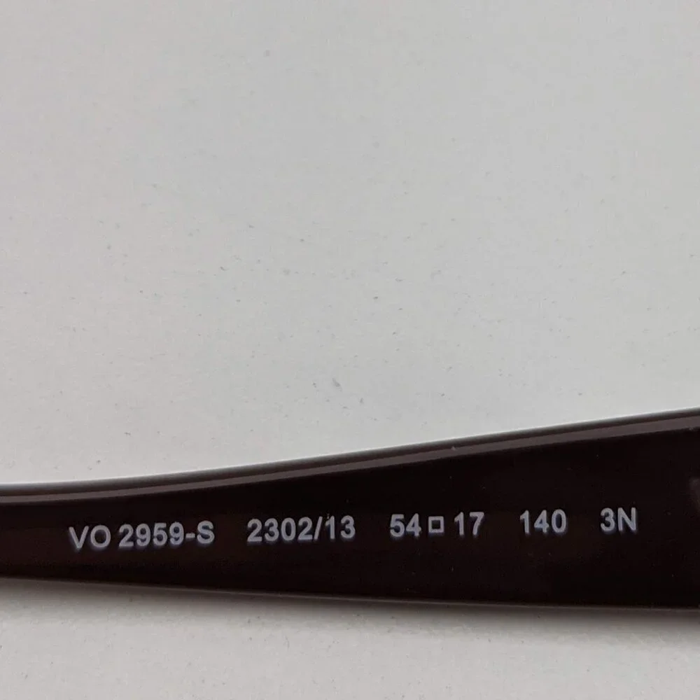 🕶️Vogue VO2959-S Sunglasses 54/17 140 /YHG240🕶️